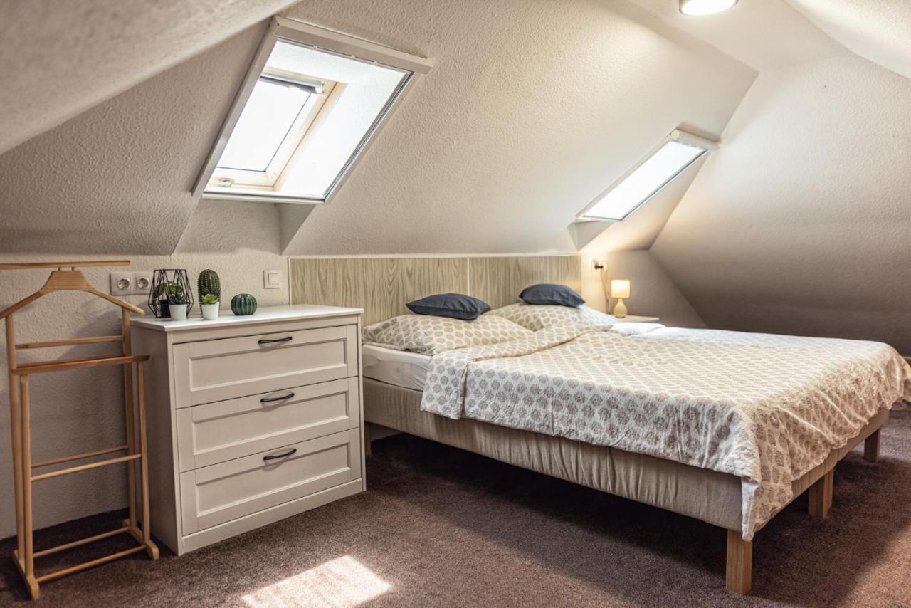 Angelika Vendeghaz Appartement Dinnyés Buitenkant foto